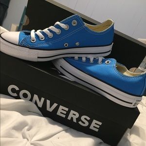 Brand new blue converse